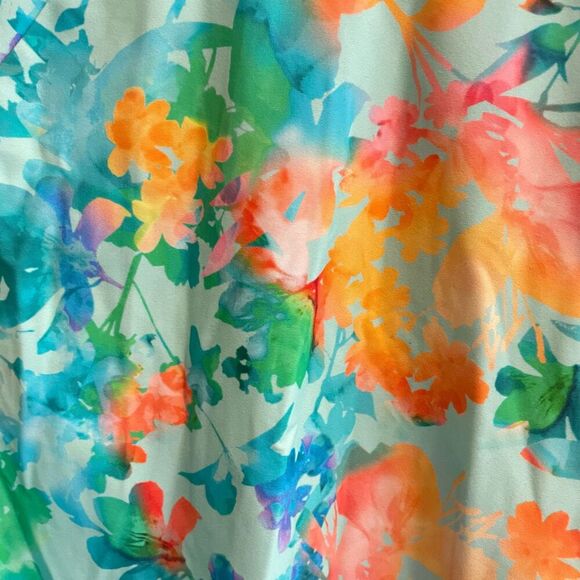 Athleta Girl Mock Neck Rashguard Top Anti-UV Floral Swim Suit L 12 Bathing Surf - Picture 11 of 11